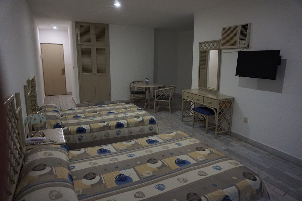 Las Perlas Condos Cancun Luaran gambar