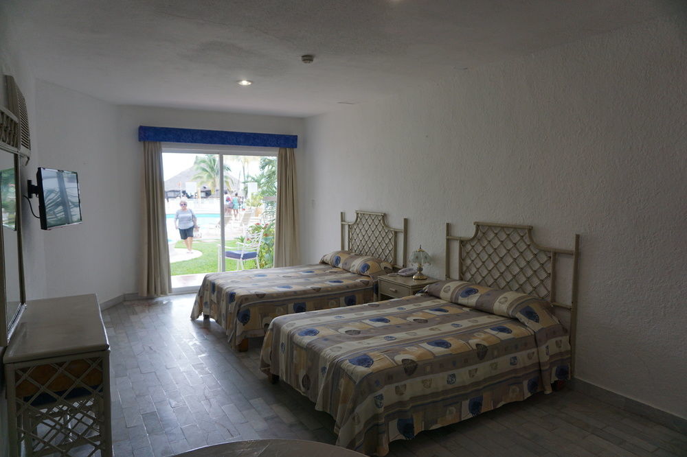 Las Perlas Condos Cancun Luaran gambar
