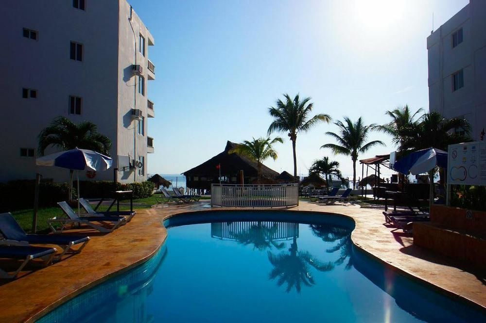 Las Perlas Condos Cancun Luaran gambar